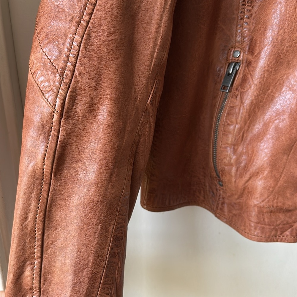 Mauritius Leather Jacket - Picture 3 of 6